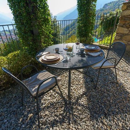 Casa Di Campagna Tony Con Piscina E Vista Lago غْرافيدونا المظهر الخارجي الصورة